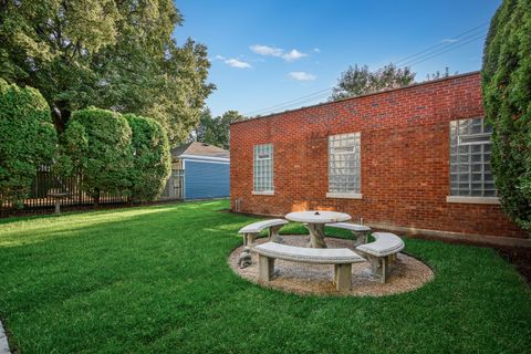 Tiny photo for 2512 N Kimball Avenue, Chicago, IL 60647 (MLS # 12482144)
