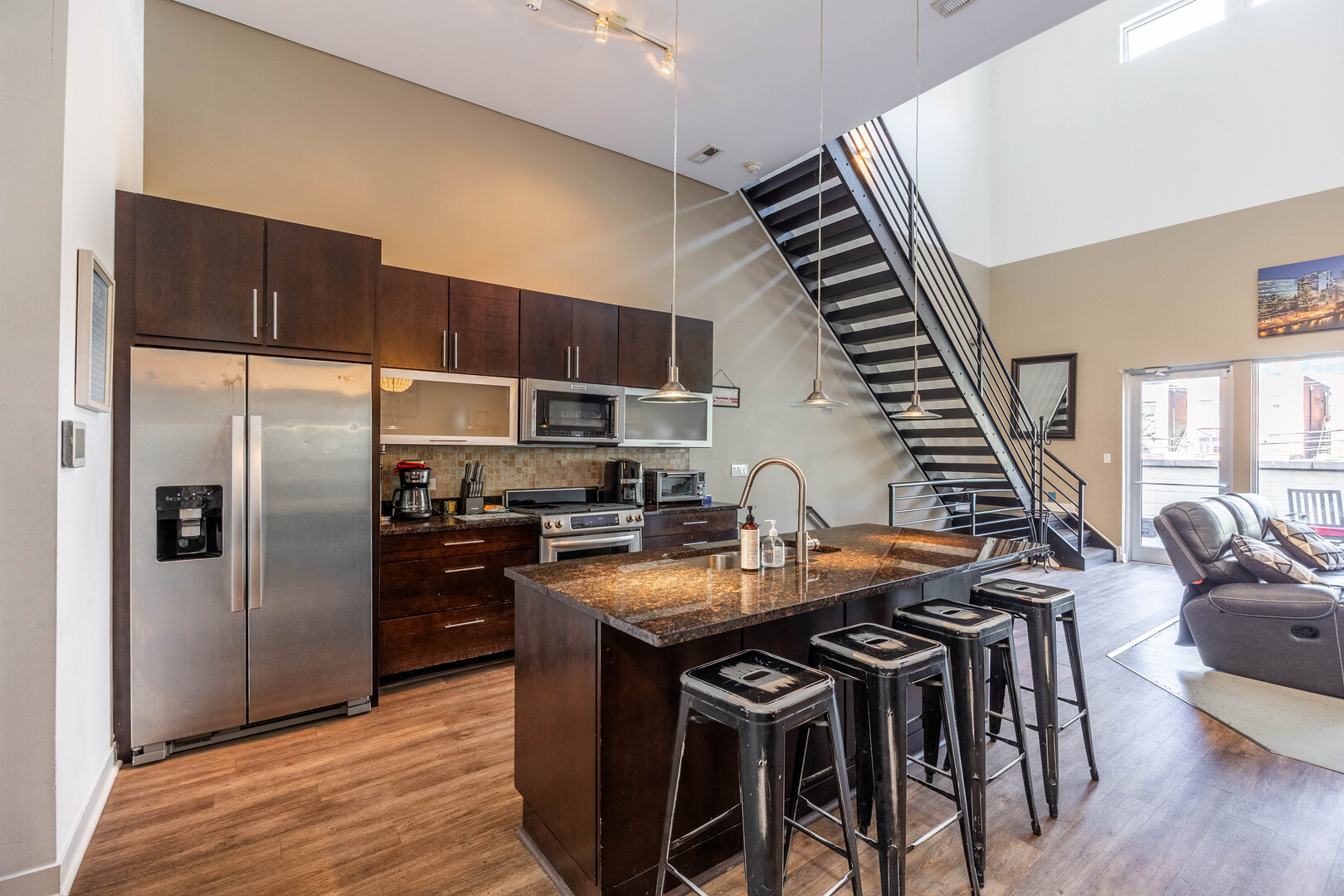 1002 W Lake Street 2