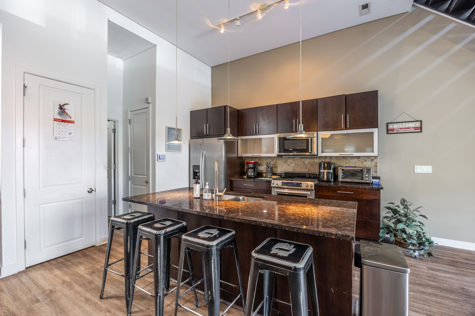 1002 W Lake Street 2
