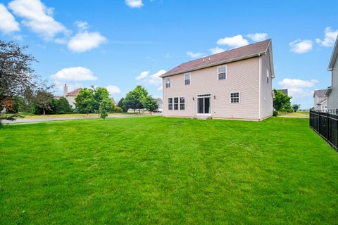 Tiny photo for 12404 S Blue Water Parkway, Plainfield, IL 60585 (MLS # 12742979)