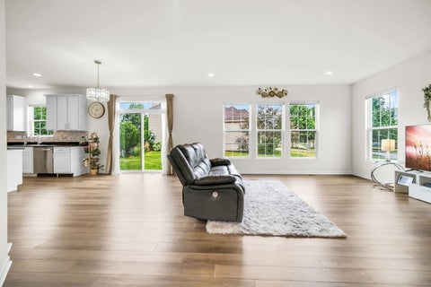 Tiny photo for 12404 S Blue Water Parkway, Plainfield, IL 60585 (MLS # 12742979)