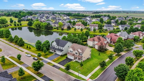 Tiny photo for 12404 S Blue Water Parkway, Plainfield, IL 60585 (MLS # 12742979)