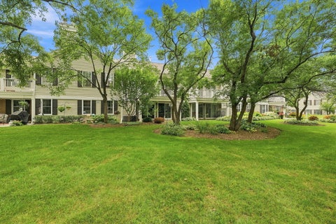 Tiny photo for 617 Edinburgh Lane #B, Prospect Heights, IL 60070 (MLS # 12725714)