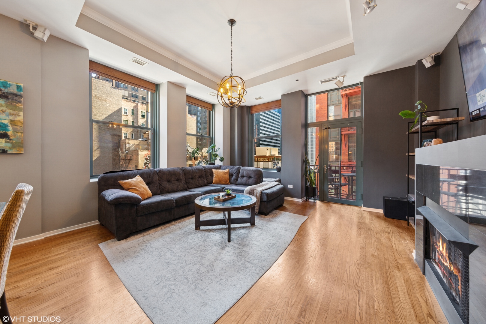 208 W Washington Street 1205