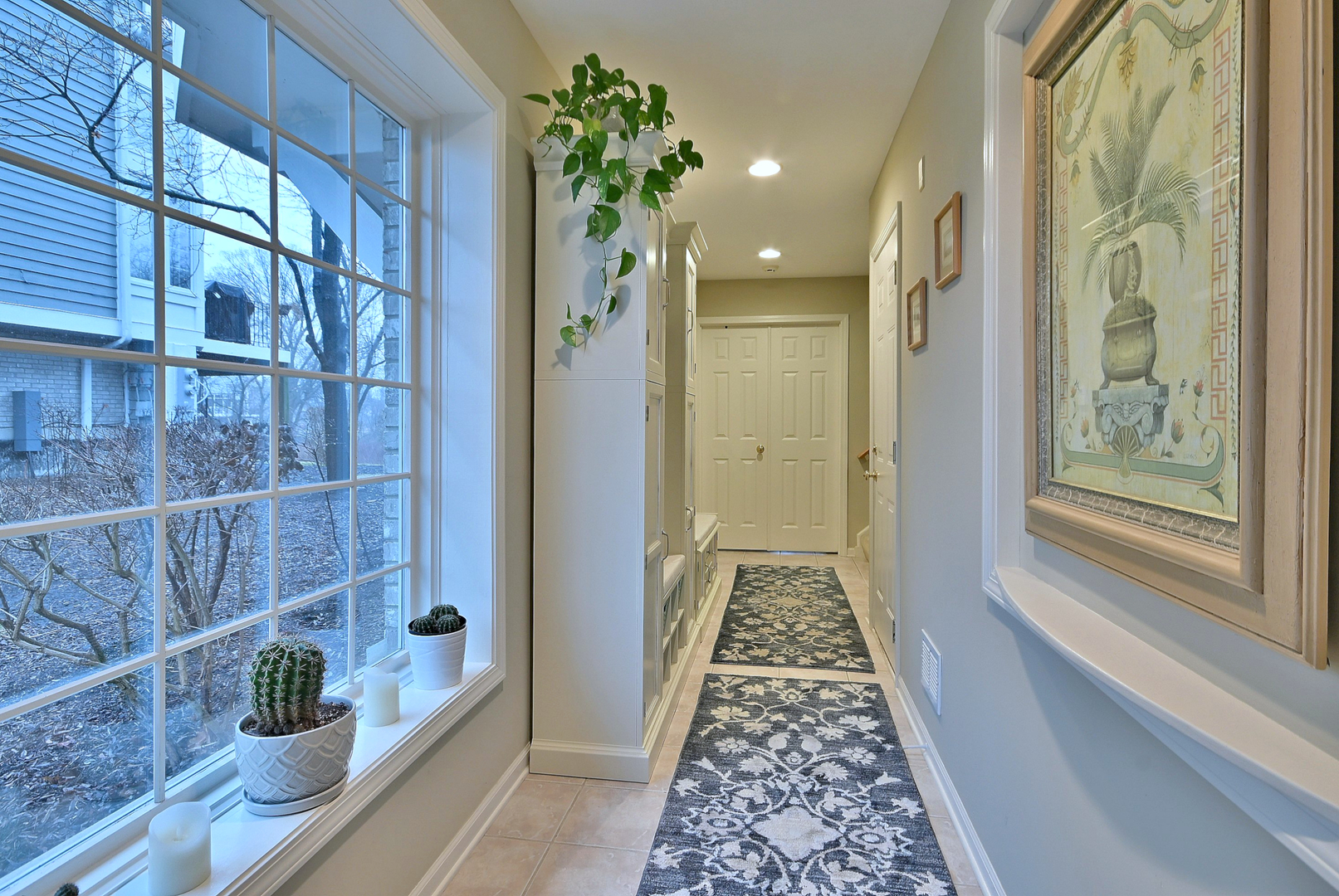 1016 N Glenview Court