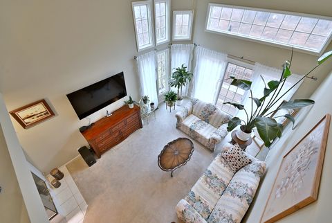 Tiny photo for 1016 N Glenview Court, Palatine, IL 60067 (MLS # 12588293)