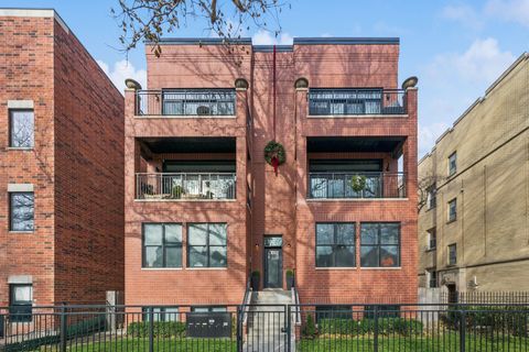 Photo of 1302 W Winona Street #3W, Chicago, IL 60640 (MLS # 12567004)