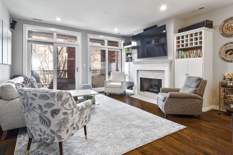 Tiny photo for 675 N PEORIA Street #3N, Chicago, IL 60642 (MLS # 12616466)