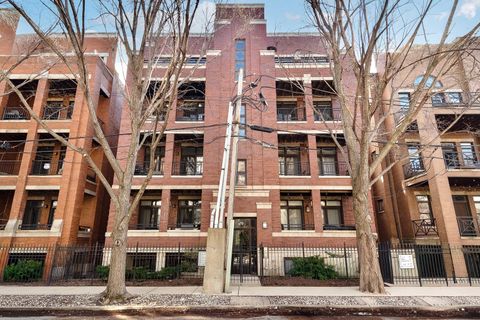 Photo of 675 N PEORIA Street #3N, Chicago, IL 60642 (MLS # 12616466)