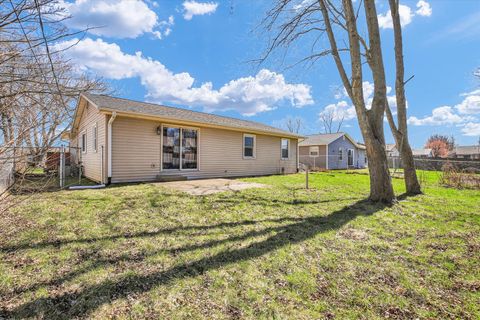 Tiny photo for 1303 GREENRIDGE Drive, Urbana, IL 61802 (MLS # 12586644)