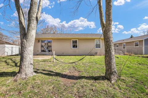 Tiny photo for 1303 GREENRIDGE Drive, Urbana, IL 61802 (MLS # 12586644)