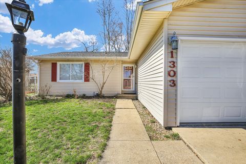 Tiny photo for 1303 GREENRIDGE Drive, Urbana, IL 61802 (MLS # 12586644)