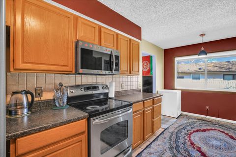 Tiny photo for 1303 GREENRIDGE Drive, Urbana, IL 61802 (MLS # 12586644)