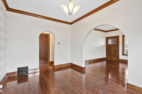 Tiny photo for 1065 S Poplar Avenue, Kankakee, IL 60901 (MLS # 12538984)