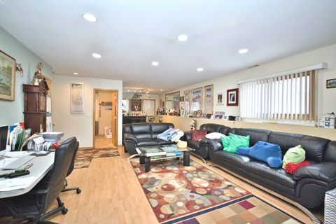 Tiny photo for 345 Ash Avenue, Wood Dale, IL 60191 (MLS # 12507405)