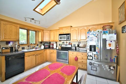 Tiny photo for 345 Ash Avenue, Wood Dale, IL 60191 (MLS # 12507405)