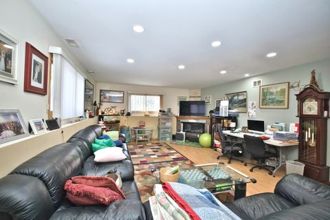 Tiny photo for 345 Ash Avenue, Wood Dale, IL 60191 (MLS # 12507405)