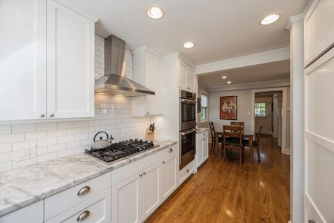 Tiny photo for 7911 Oak Avenue, River Forest, IL 60305 (MLS # 12470876)