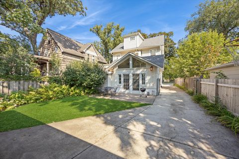 Tiny photo for 7911 Oak Avenue, River Forest, IL 60305 (MLS # 12470876)