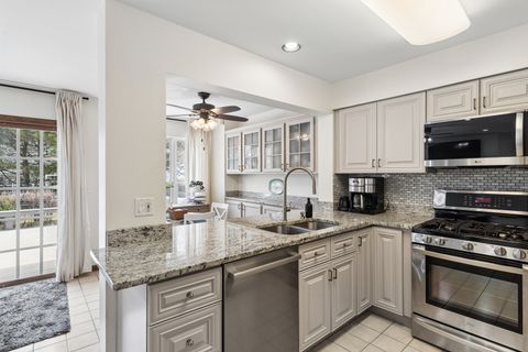 Tiny photo for 36143 N Springbrook Lane, Gurnee, IL 60031 (MLS # 12561447)