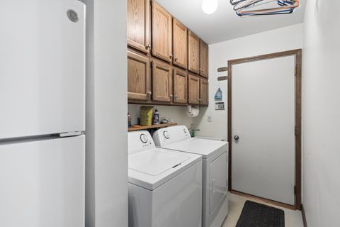 Tiny photo for 36143 N Springbrook Lane, Gurnee, IL 60031 (MLS # 12561447)