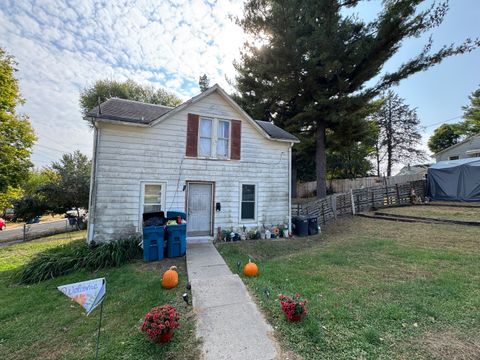 529 N 5th Street Savanna IL 61074