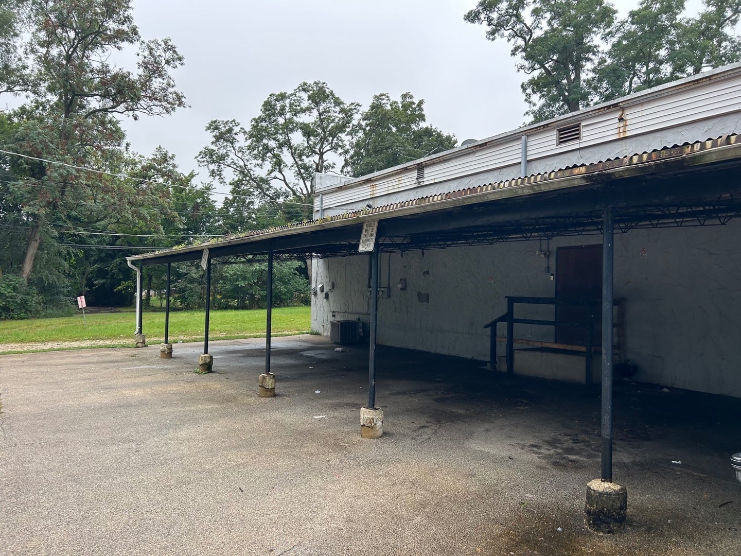2445 Sheridan Road