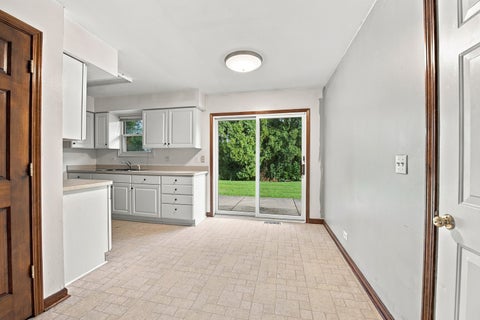 Tiny photo for 145 Shawnee Drive, Carol Stream, IL 60188 (MLS # 12768089)