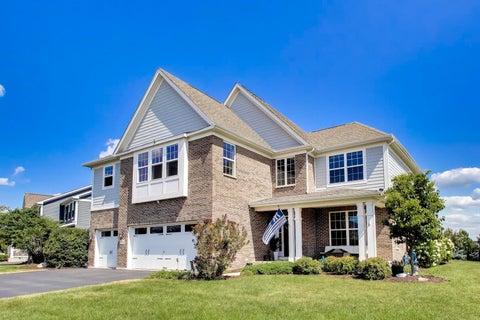 Photo of 13700 Buchanan Drive, Lemont, IL 60439 (MLS # 12750018)