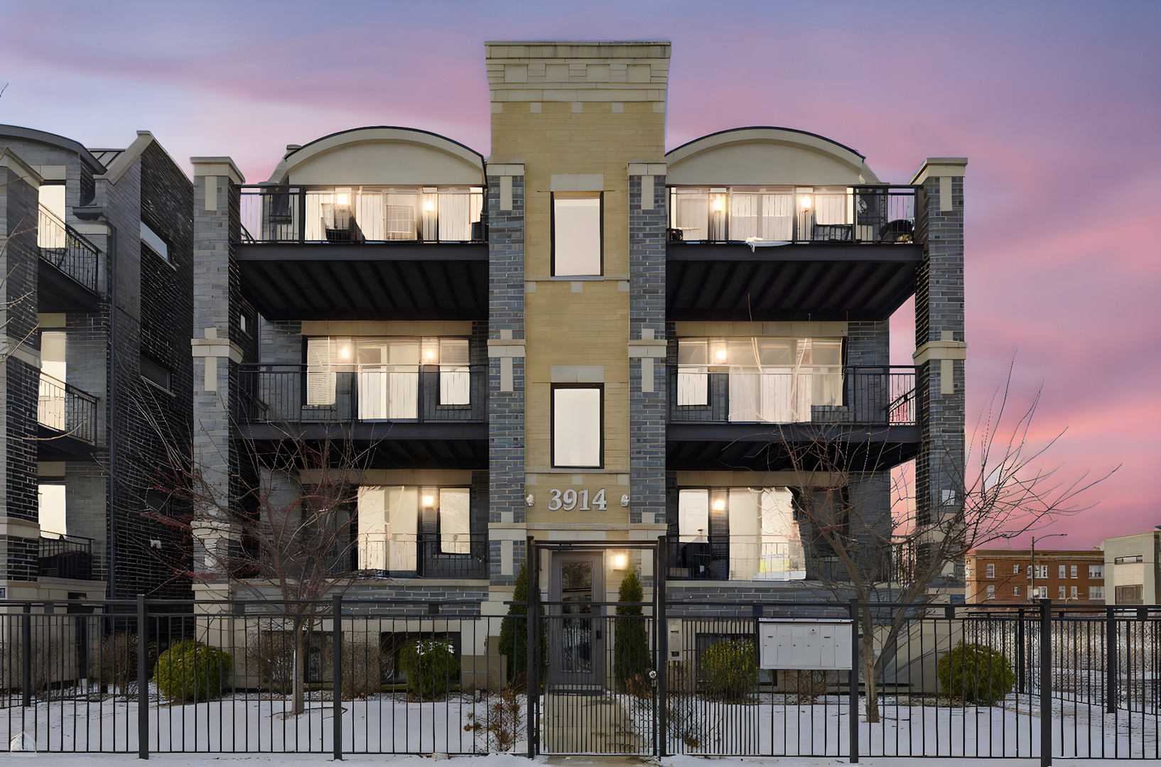 3914 S King Drive 1S