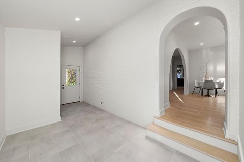 Tiny photo for 1037 Belleforte Avenue, Oak Park, IL 60302 (MLS # 12549472)