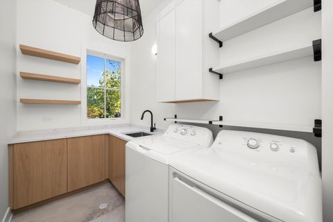 Tiny photo for 1037 Belleforte Avenue, Oak Park, IL 60302 (MLS # 12549472)