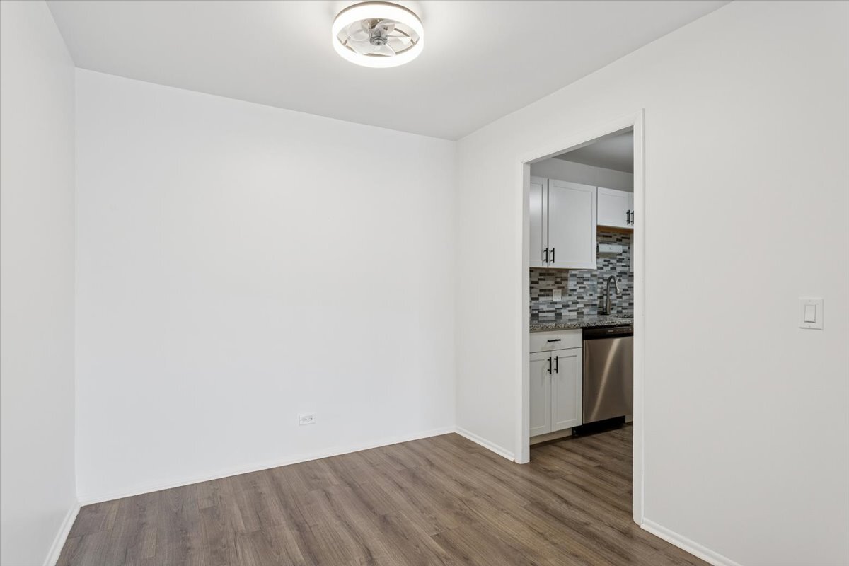 720 Wellington Avenue 113