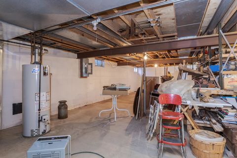 Tiny photo for 2103 Hedgewood Drive, Bloomington, IL 61704 (MLS # 12490207)