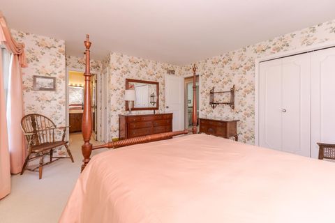 Tiny photo for 2103 Hedgewood Drive, Bloomington, IL 61704 (MLS # 12490207)