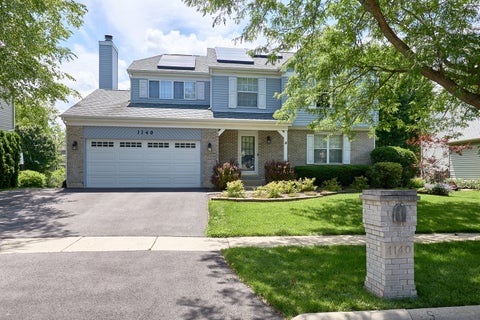 Photo of 1140 Sandhurst Lane, Carol Stream, IL 60188 (MLS # 12686525)