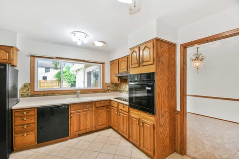 Tiny photo for 284 Timber Hill Road, Buffalo Grove, IL 60089 (MLS # 12732739)