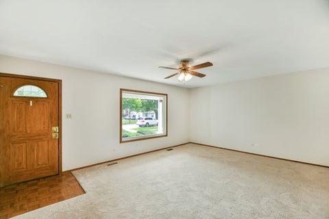 Tiny photo for 284 Timber Hill Road, Buffalo Grove, IL 60089 (MLS # 12732739)