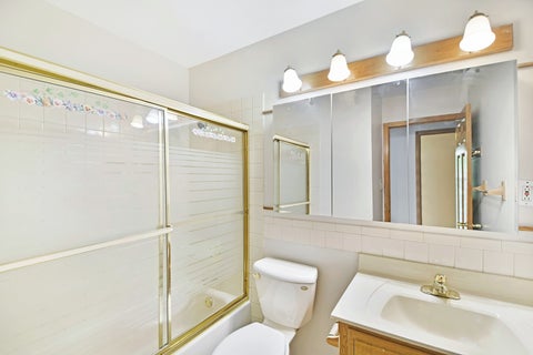 Tiny photo for 284 Timber Hill Road, Buffalo Grove, IL 60089 (MLS # 12732739)