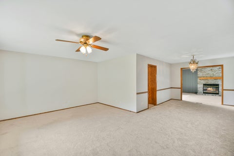 Tiny photo for 284 Timber Hill Road, Buffalo Grove, IL 60089 (MLS # 12732739)