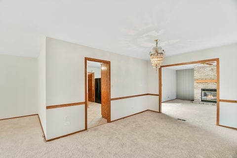 Tiny photo for 284 Timber Hill Road, Buffalo Grove, IL 60089 (MLS # 12732739)