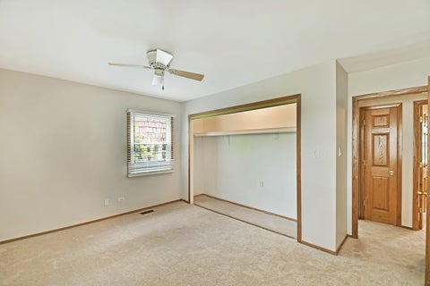 Tiny photo for 284 Timber Hill Road, Buffalo Grove, IL 60089 (MLS # 12732739)