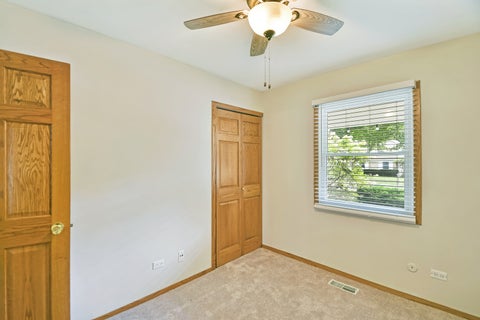 Tiny photo for 284 Timber Hill Road, Buffalo Grove, IL 60089 (MLS # 12732739)