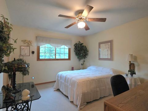 Tiny photo for 601 Lisson GRV, New Lenox, IL 60451 (MLS # 12680392)