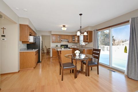 Tiny photo for 10 Cameron Court, Bloomington, IL 61704 (MLS # 12556411)