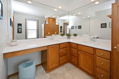 Tiny photo for 10 Cameron Court, Bloomington, IL 61704 (MLS # 12556411)