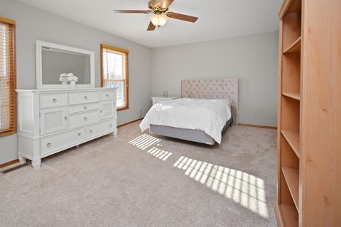 Tiny photo for 10 Cameron Court, Bloomington, IL 61704 (MLS # 12556411)