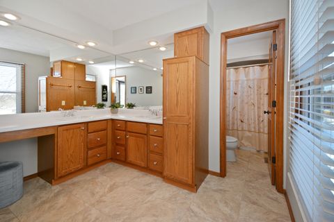 Tiny photo for 10 Cameron Court, Bloomington, IL 61704 (MLS # 12556411)