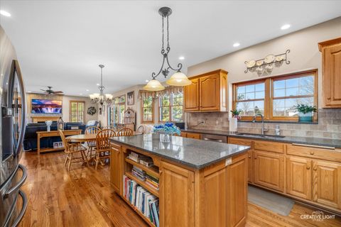 Tiny photo for 1651 Johnson Road, Oswego, IL 60543 (MLS # 12582993)