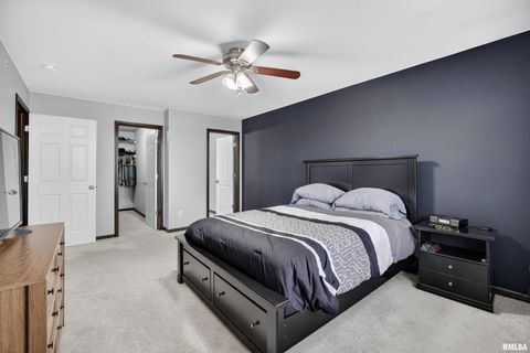 Tiny photo for 300 E FRANKLIN Street #203, Eldridge, IA 52748 (MLS # QC4269507)